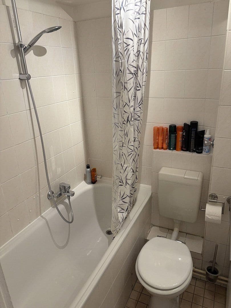 Prenájom bytu 3-izbový 65 m², Salamancaweg 5, Hannover, Dolné Sasko Prenájom bytu 3-izbový 65 m², Salamancaweg 5, Hannover, Dolné Sasko