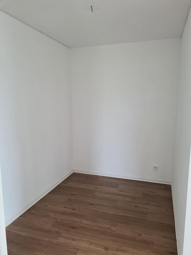 Prenájom bytu 3-izbový 87 m², Lübecker Strasse 13, Gelsenkirchen- Graf Bismark, Severné Porýnie - Westfálsko Prenájom bytu 3-izbový 87 m², Lübecker Strasse 13, Gelsenkirchen- Graf Bismark, Severné Porýnie - Westfálsko