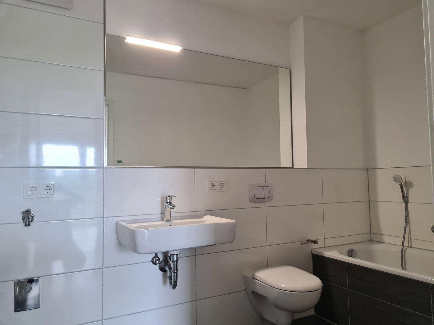 Prenájom bytu 3-izbový 87 m², Lübecker Strasse 13, Gelsenkirchen- Graf Bismark, Severné Porýnie - Westfálsko Prenájom bytu 3-izbový 87 m², Lübecker Strasse 13, Gelsenkirchen- Graf Bismark, Severné Porýnie - Westfálsko
