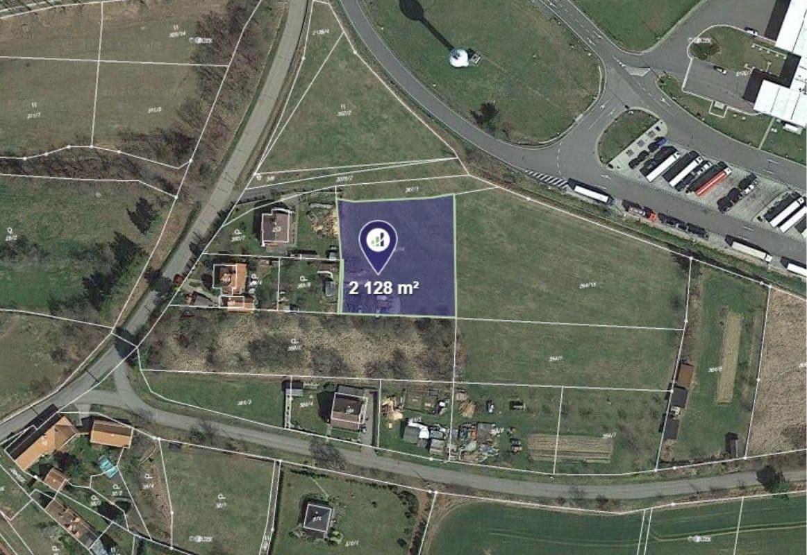 Predaj pozemku 2.128 m², Trhový Štěpánov, Středočeský kraj Predaj pozemku 2.128 m², Trhový Štěpánov, Středočeský kraj