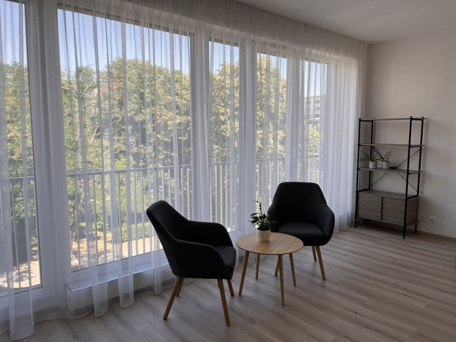 Prenájom bytu 1-izbový 37 m², Rybářská, Brno, Jihomoravský kraj Prenájom bytu 1-izbový 37 m², Rybářská, Brno, Jihomoravský kraj