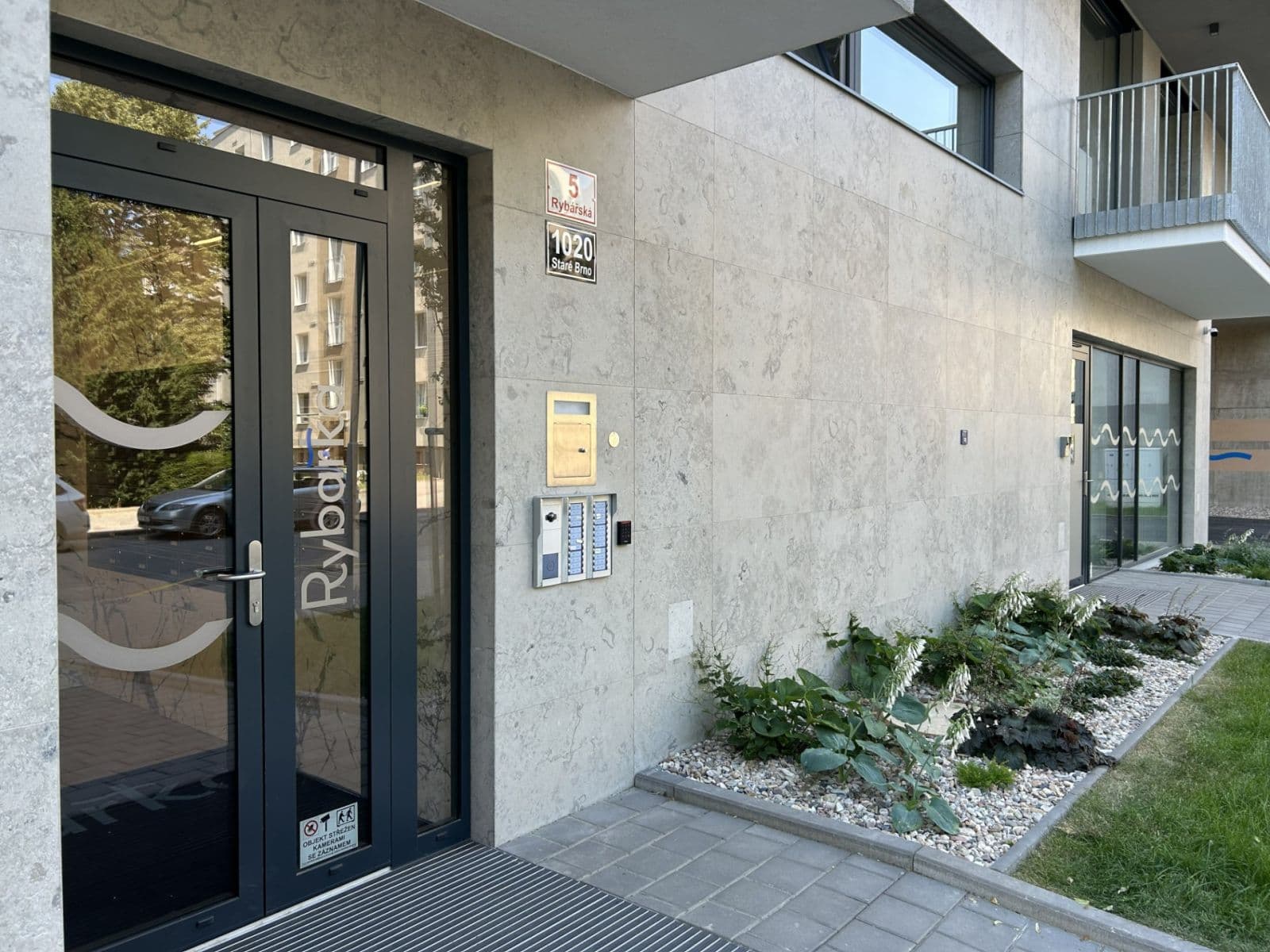 Prenájom bytu 1-izbový 37 m², Rybářská, Brno, Jihomoravský kraj Prenájom bytu 1-izbový 37 m², Rybářská, Brno, Jihomoravský kraj