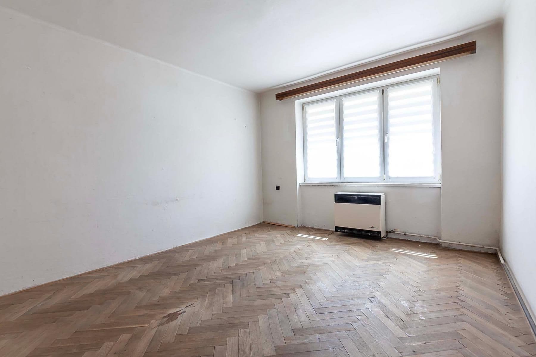 Predaj bytu 3-izbový 65 m², V Sídlišti, Horní Beřkovice, Ústecký kraj Predaj bytu 3-izbový 65 m², V Sídlišti, Horní Beřkovice, Ústecký kraj