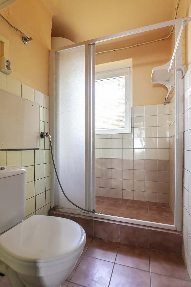 Predaj bytu 3-izbový 65 m², V Sídlišti, Horní Beřkovice, Ústecký kraj Predaj bytu 3-izbový 65 m², V Sídlišti, Horní Beřkovice, Ústecký kraj