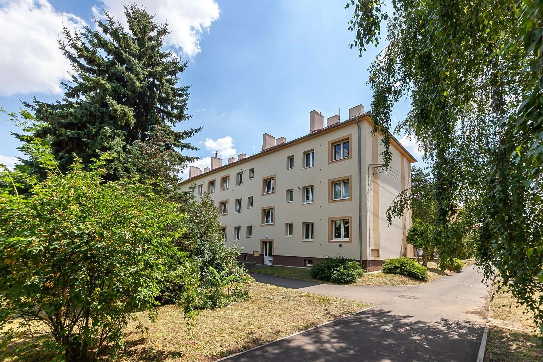 Predaj bytu 3-izbový 65 m², V Sídlišti, Horní Beřkovice, Ústecký kraj Predaj bytu 3-izbový 65 m², V Sídlišti, Horní Beřkovice, Ústecký kraj