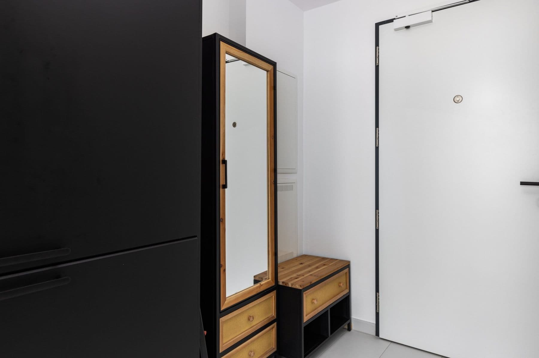 Prenájom bytu 1-izbový 30 m², Grafická, Praha, Praha Prenájom bytu 1-izbový 30 m², Grafická, Praha, Praha