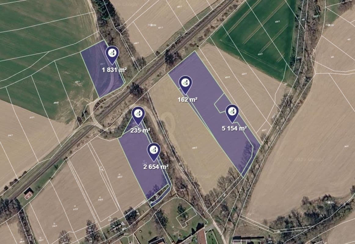 Predaj pozemku 1.295 m², Obrataň, Kraj Vysočina Predaj pozemku 1.295 m², Obrataň, Kraj Vysočina