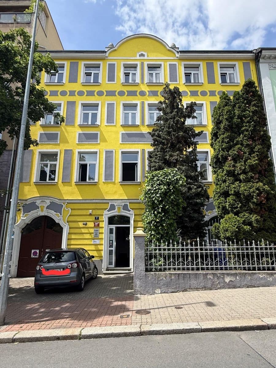 Prenájom kancelárie 150 m², Na Klikovce, Praha, Praha Prenájom kancelárie 150 m², Na Klikovce, Praha, Praha