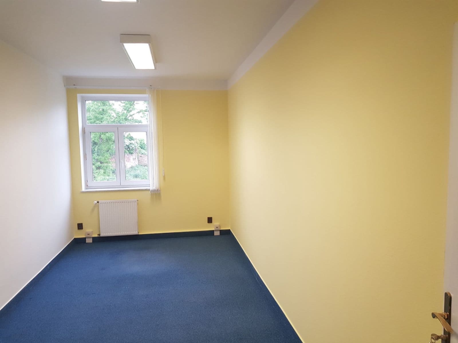 Prenájom kancelárie 150 m², Na Klikovce, Praha, Praha Prenájom kancelárie 150 m², Na Klikovce, Praha, Praha