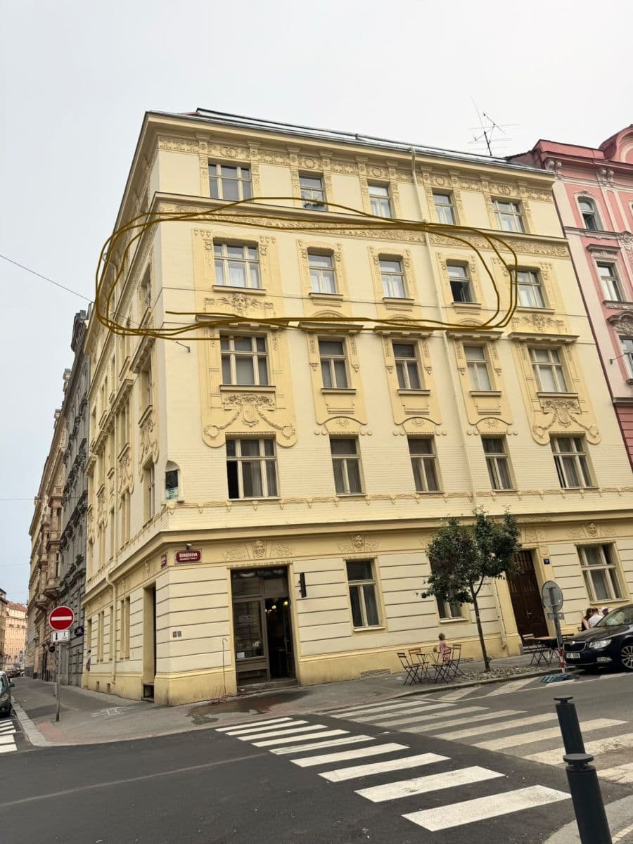 Prenájom bytu 2-izbový 79 m², Šimáčkova, Praha, Praha Prenájom bytu 2-izbový 79 m², Šimáčkova, Praha, Praha