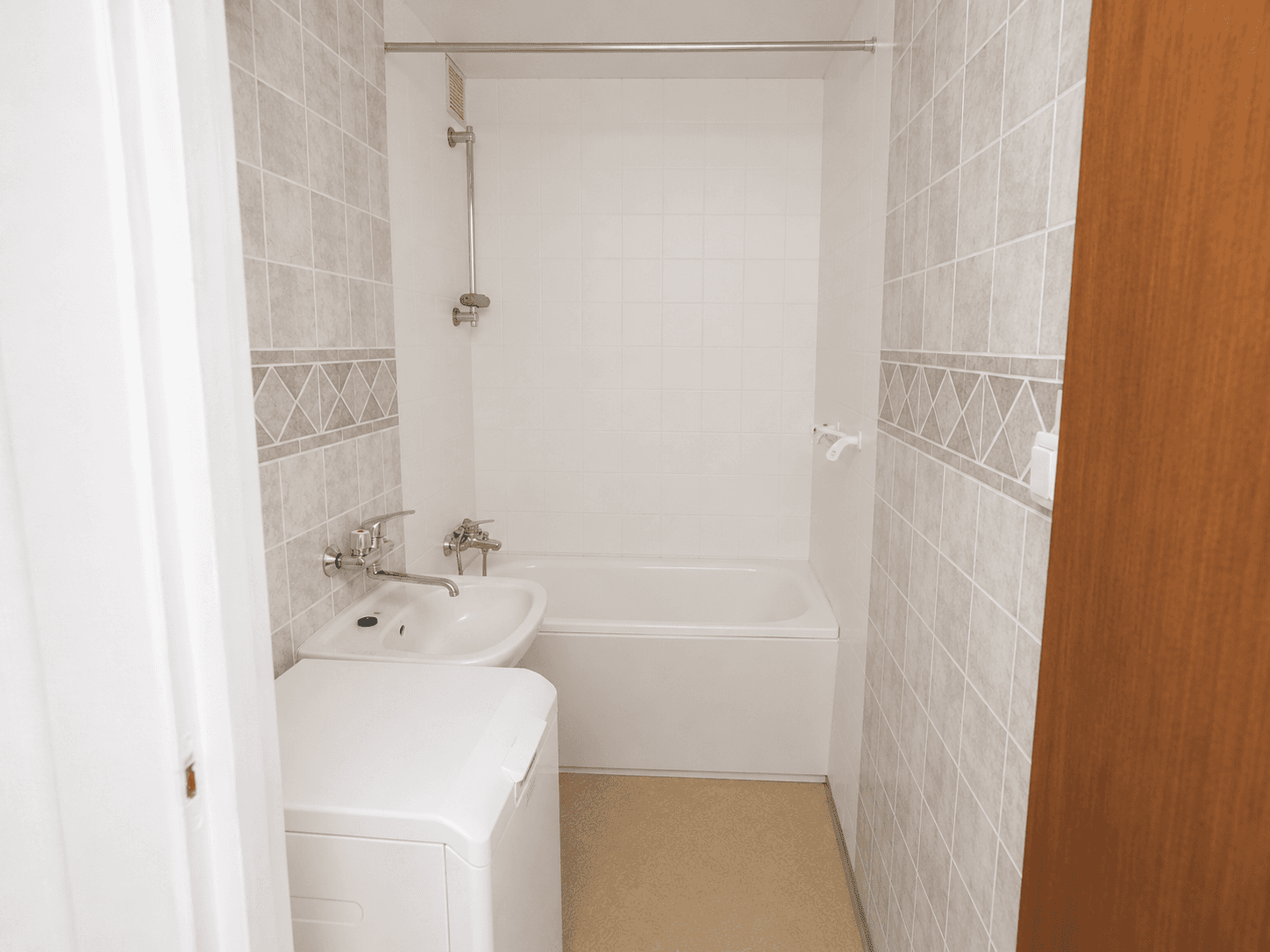 Predaj bytu 2-izbový 42 m², Plickova, Praha, Praha Predaj bytu 2-izbový 42 m², Plickova, Praha, Praha