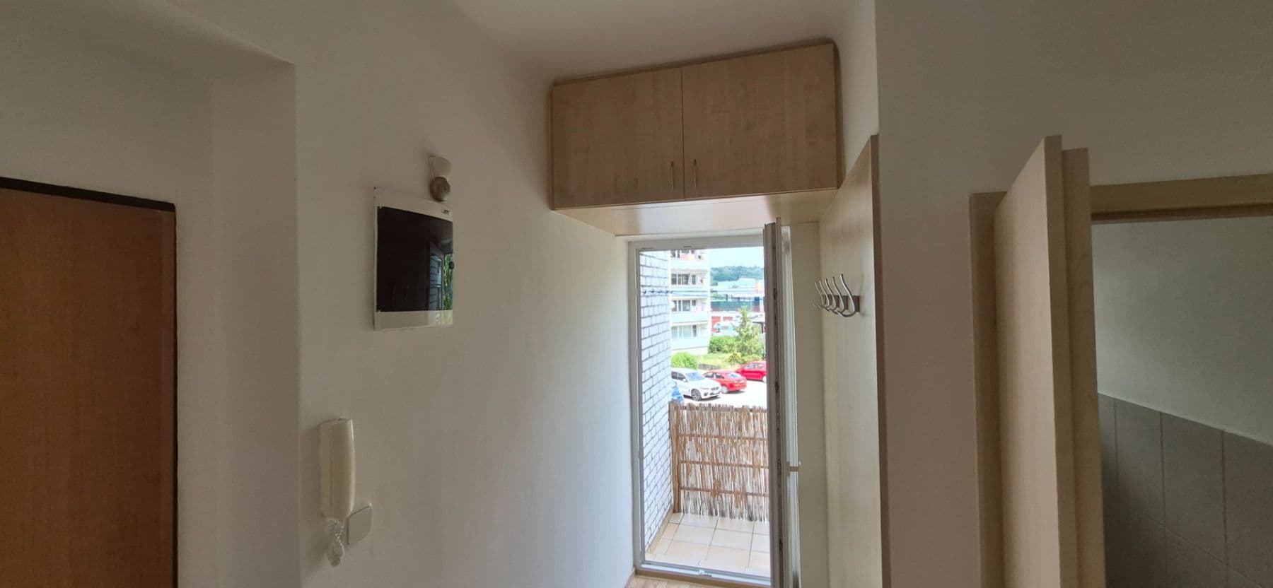 Prenájom bytu 2-izbový 55 m², Okružní, Praha, Praha Prenájom bytu 2-izbový 55 m², Okružní, Praha, Praha