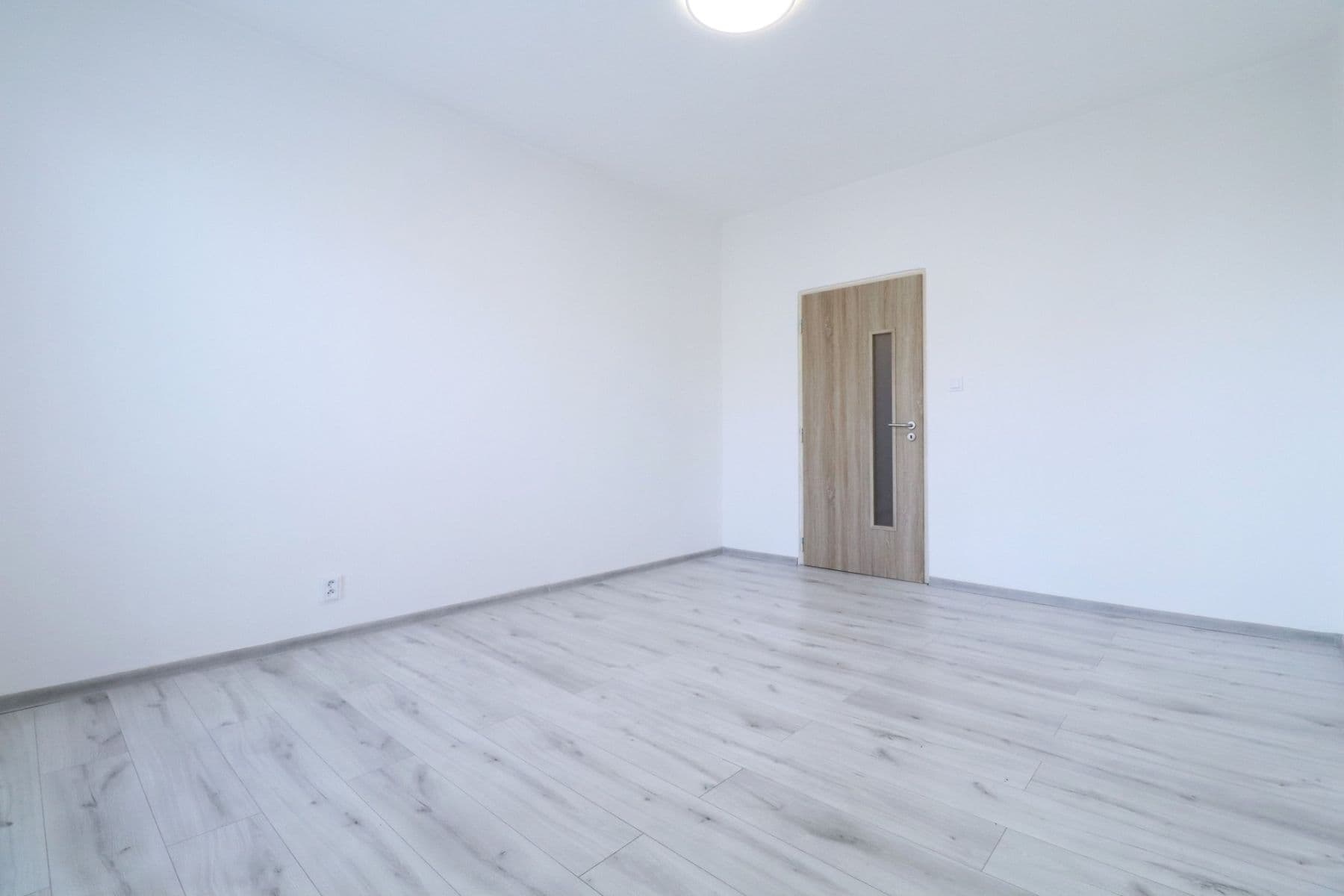 Prenájom bytu 2-izbový 58 m², Wednesbury, Kladno, Středočeský kraj Prenájom bytu 2-izbový 58 m², Wednesbury, Kladno, Středočeský kraj