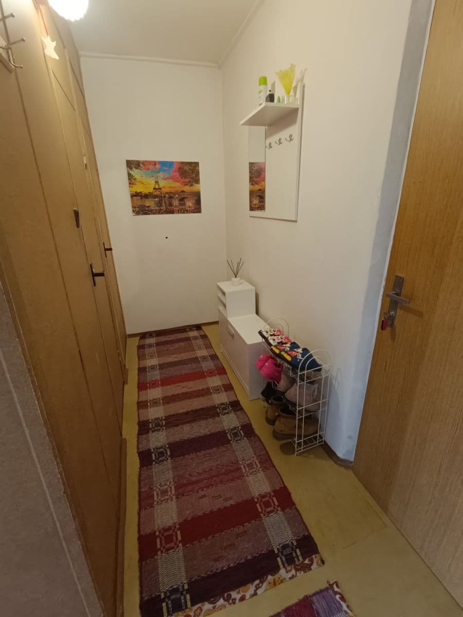 Predaj bytu 2-izbový 60 m², Vyšné fabriky, Liptovský Hrádok, Žilinský kraj Predaj bytu 2-izbový 60 m², Vyšné fabriky, Liptovský Hrádok, Žilinský kraj