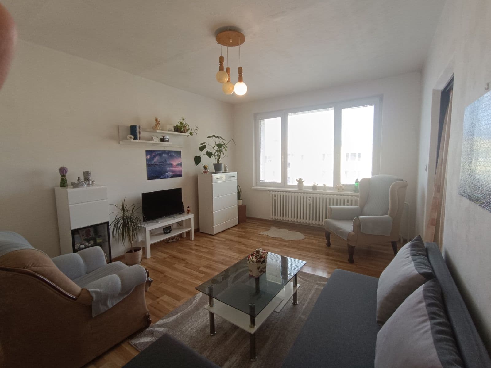 Predaj bytu 2-izbový 60 m², Vyšné fabriky, Liptovský Hrádok, Žilinský kraj Predaj bytu 2-izbový 60 m², Vyšné fabriky, Liptovský Hrádok, Žilinský kraj