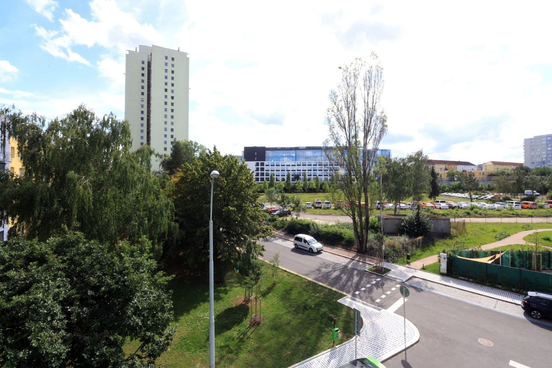 Prenájom bytu 1-izbový 32 m², Hodonínská, Praha, Praha Prenájom bytu 1-izbový 32 m², Hodonínská, Praha, Praha