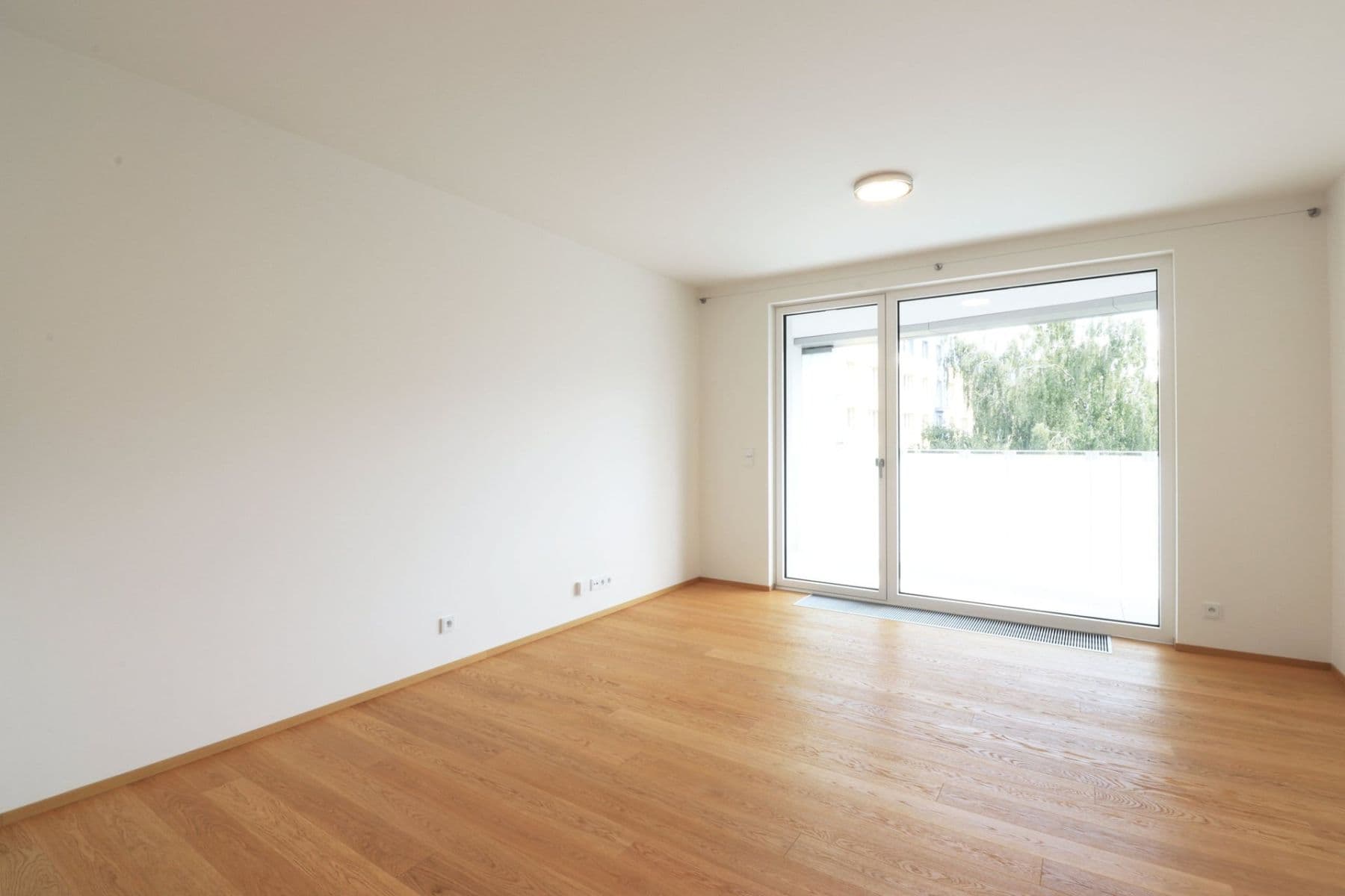 Prenájom bytu 1-izbový 32 m², Hodonínská, Praha, Praha Prenájom bytu 1-izbový 32 m², Hodonínská, Praha, Praha
