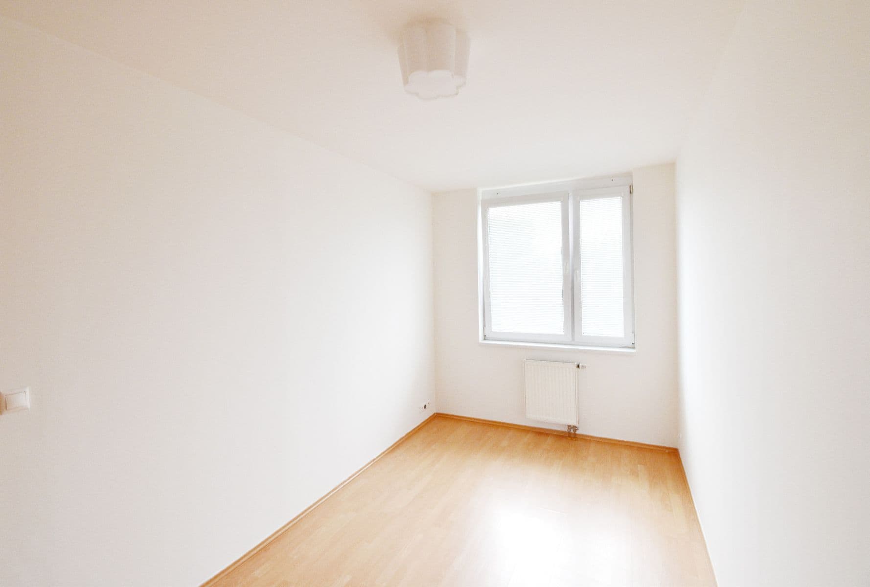 Prenájom bytu 2-izbový 58 m², Zlonická, Praha, Praha Prenájom bytu 2-izbový 58 m², Zlonická, Praha, Praha