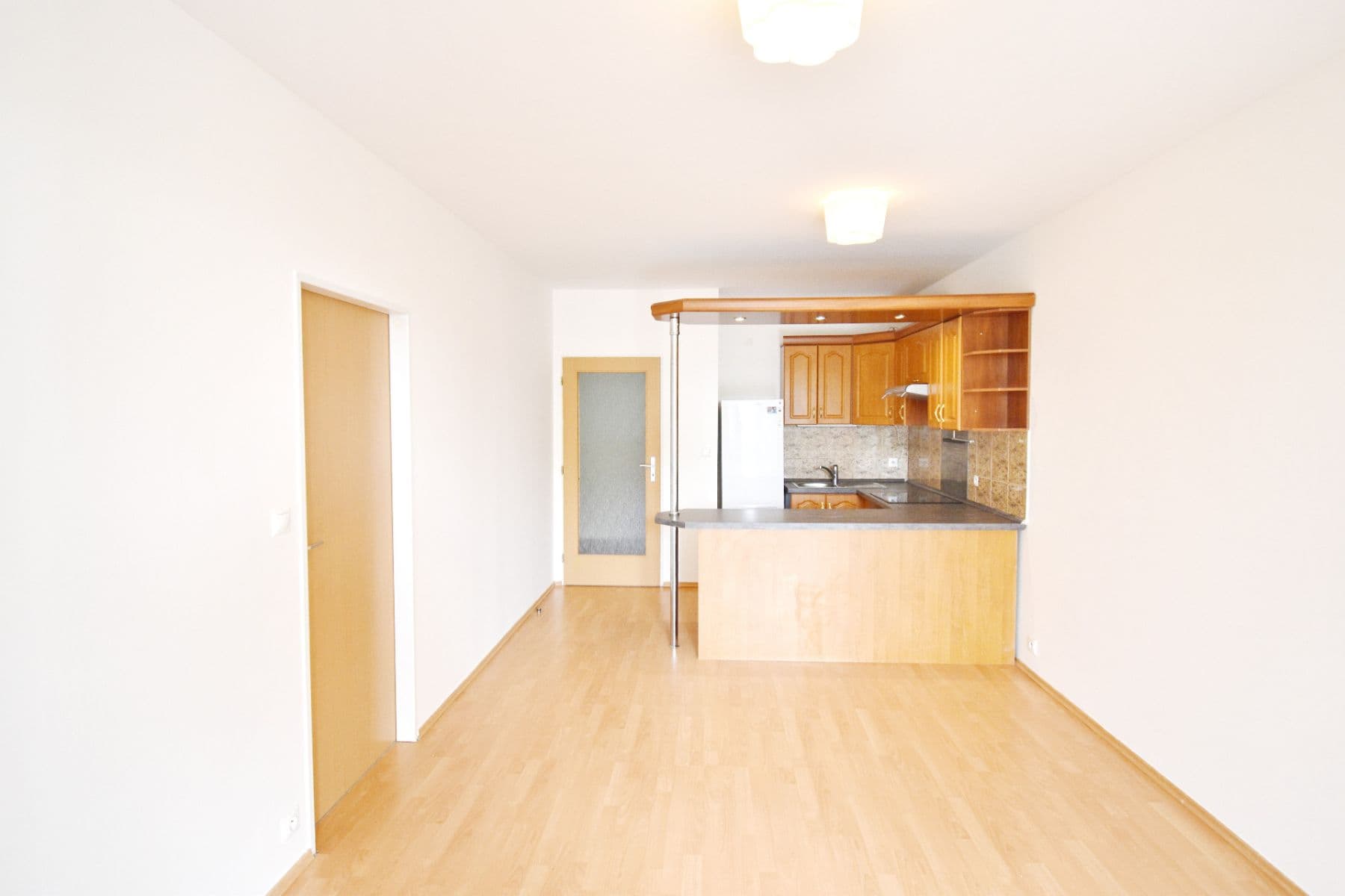 Prenájom bytu 2-izbový 58 m², Zlonická, Praha, Praha Prenájom bytu 2-izbový 58 m², Zlonická, Praha, Praha