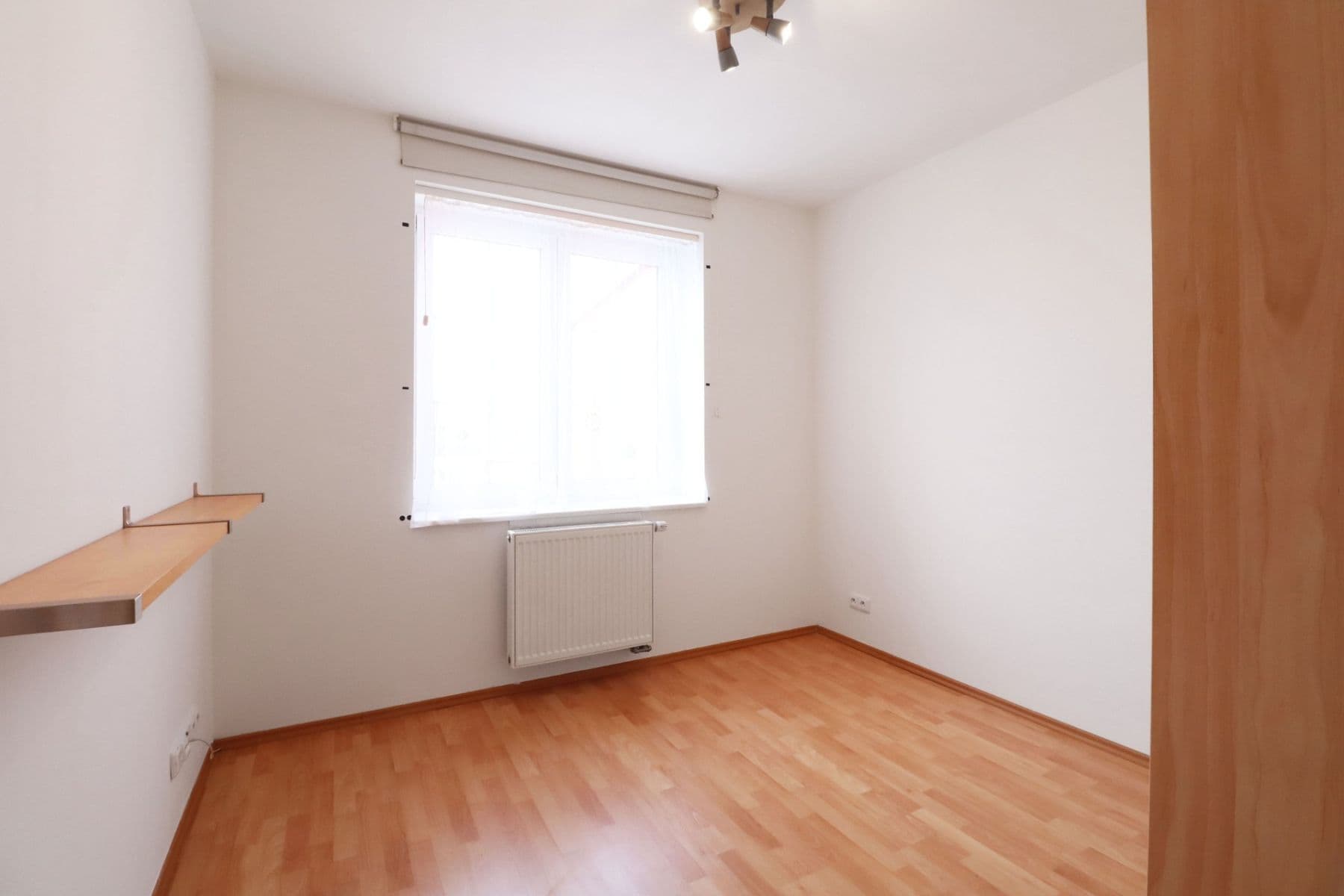 Prenájom bytu 2-izbový 46 m², Ve Stromkách, Vestec, Středočeský kraj Prenájom bytu 2-izbový 46 m², Ve Stromkách, Vestec, Středočeský kraj