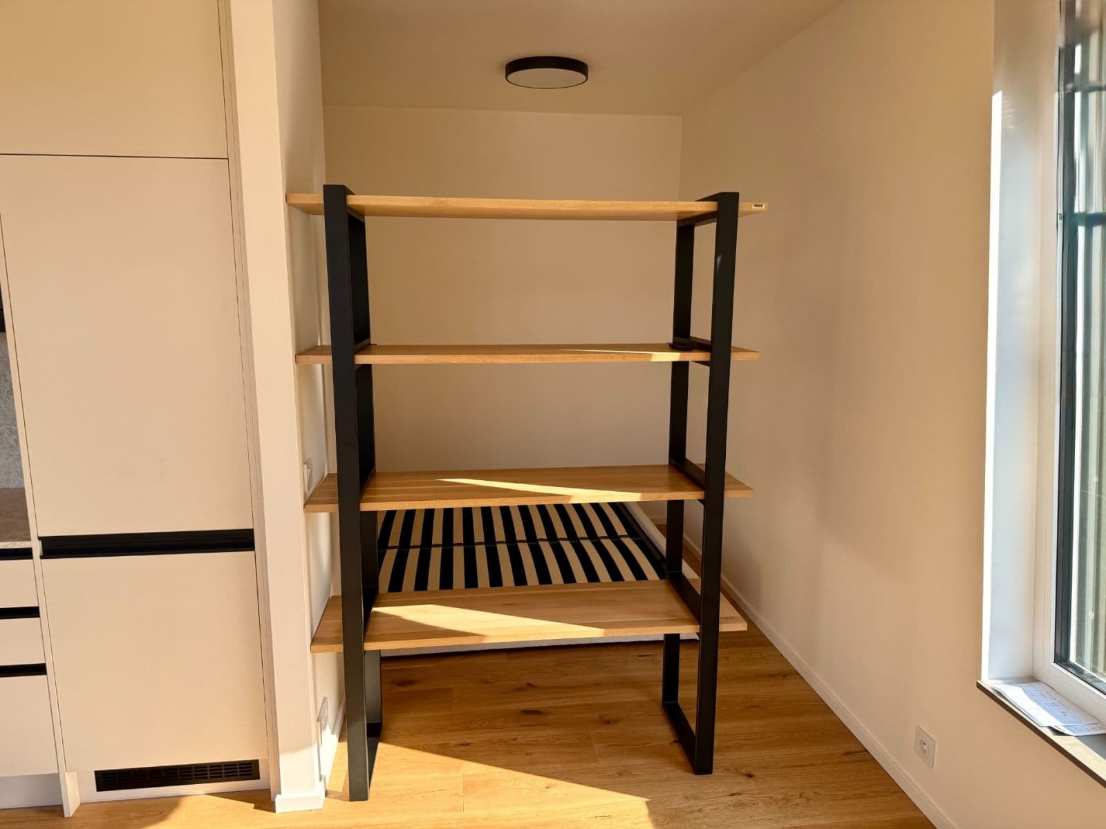 Prenájom bytu 1-izbový 40 m², U Komína, Praha, Praha Prenájom bytu 1-izbový 40 m², U Komína, Praha, Praha
