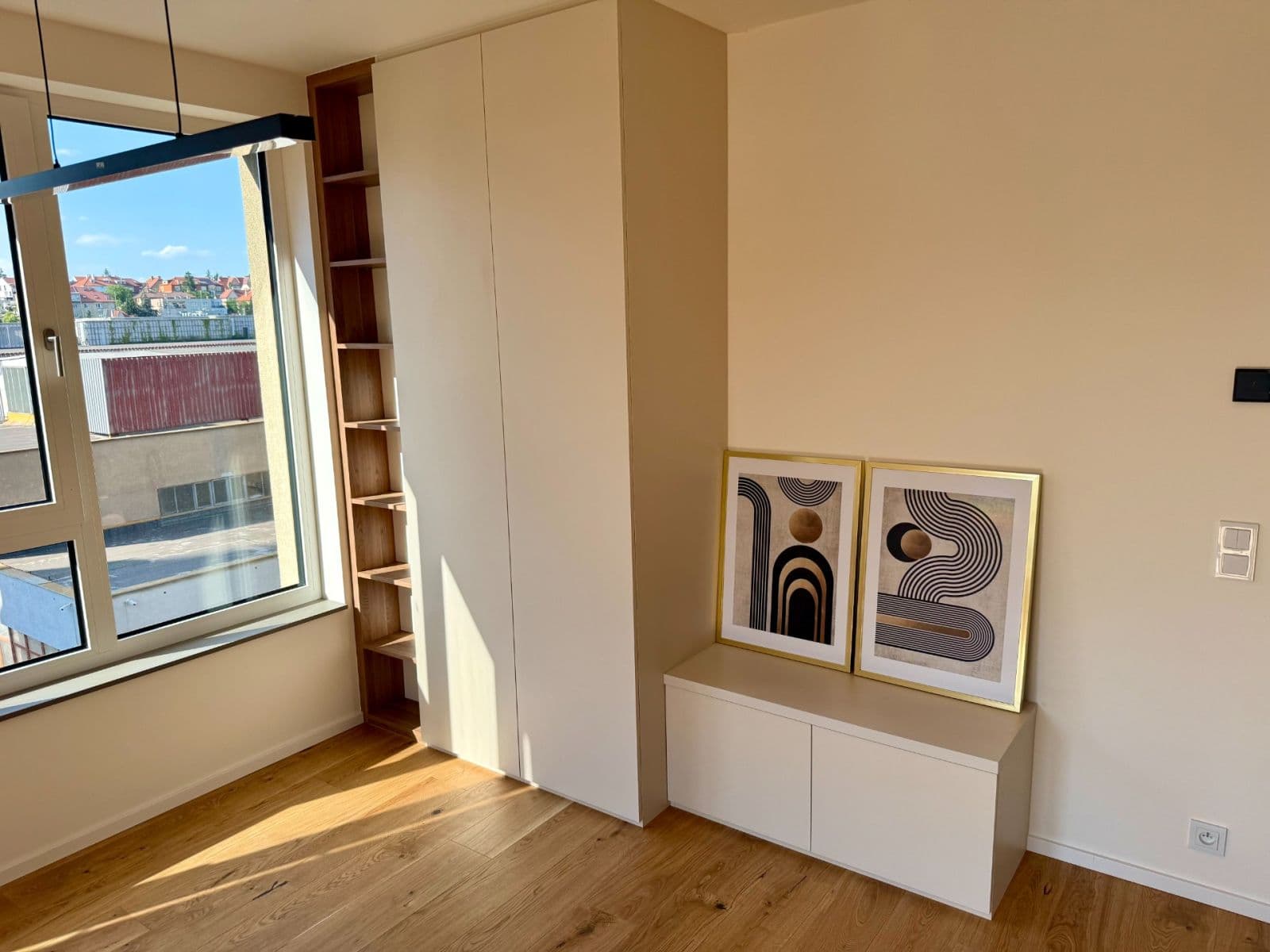 Prenájom bytu 1-izbový 40 m², U Komína, Praha, Praha Prenájom bytu 1-izbový 40 m², U Komína, Praha, Praha