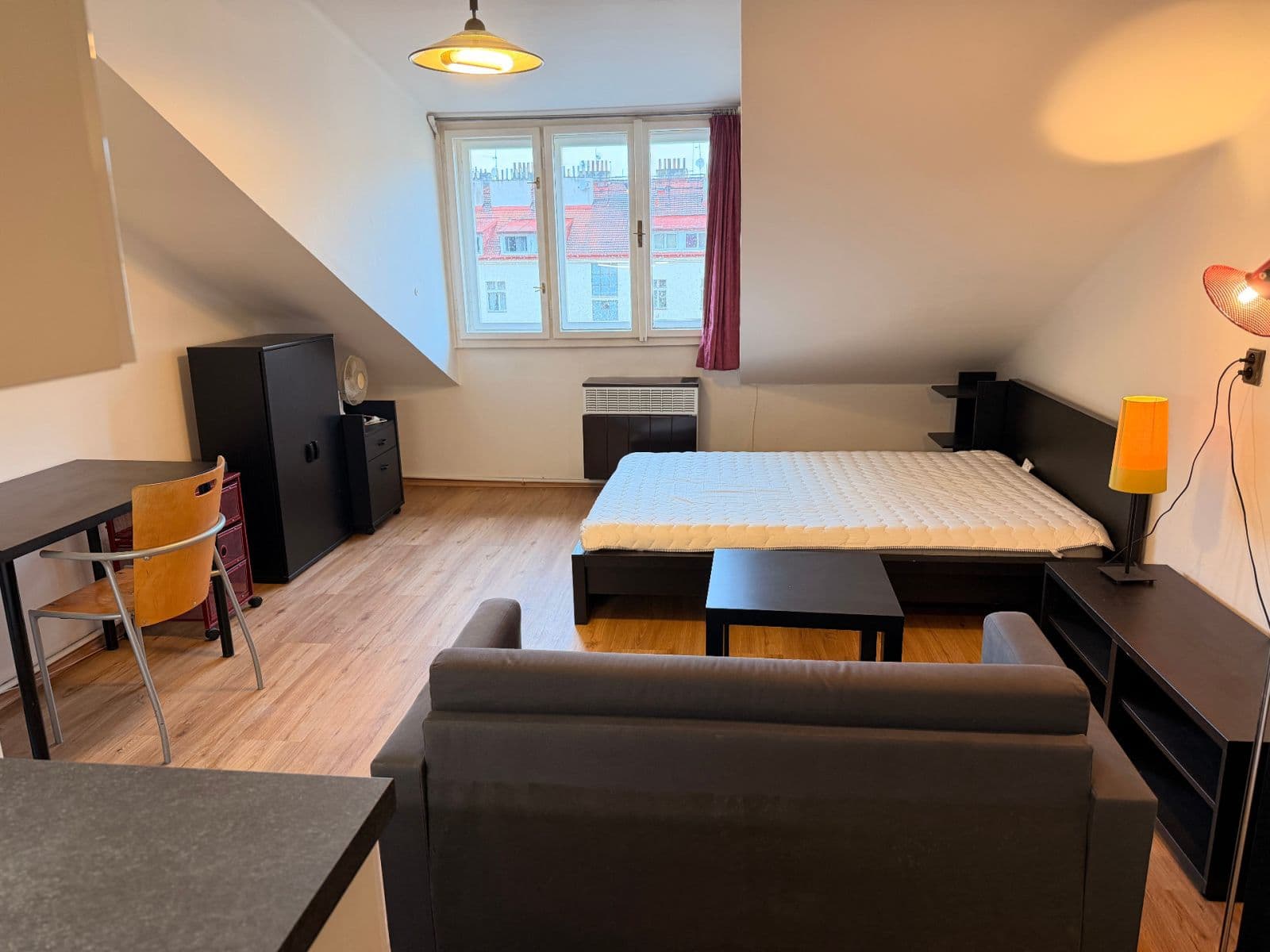 Prenájom bytu Garsoniéra 28 m², Biskupcova, Praha, Praha Prenájom bytu Garsoniéra 28 m², Biskupcova, Praha, Praha