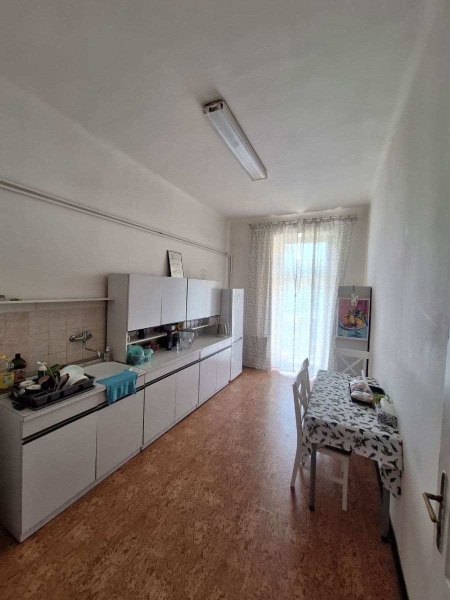 Prenájom bytu 2-izbový 70 m², Zborovská, Brno, Jihomoravský kraj Prenájom bytu 2-izbový 70 m², Zborovská, Brno, Jihomoravský kraj