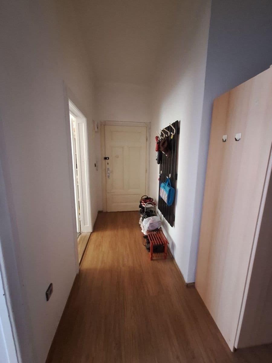 Prenájom bytu 2-izbový 70 m², Zborovská, Brno, Jihomoravský kraj Prenájom bytu 2-izbový 70 m², Zborovská, Brno, Jihomoravský kraj