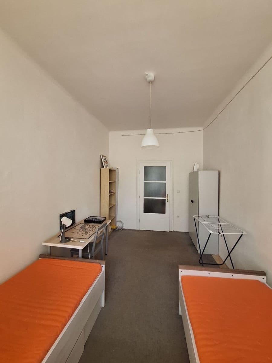 Prenájom bytu 2-izbový 70 m², Zborovská, Brno, Jihomoravský kraj Prenájom bytu 2-izbový 70 m², Zborovská, Brno, Jihomoravský kraj