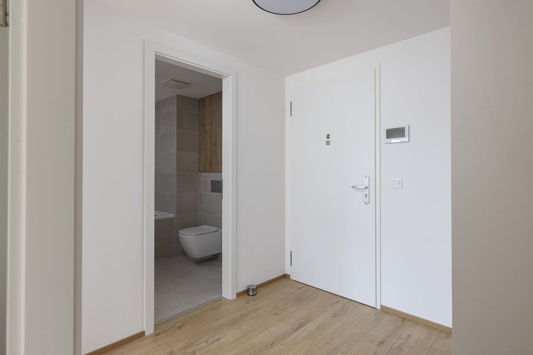 Prenájom bytu 2-izbový 56 m², Nebřenická, Praha, Praha Prenájom bytu 2-izbový 56 m², Nebřenická, Praha, Praha