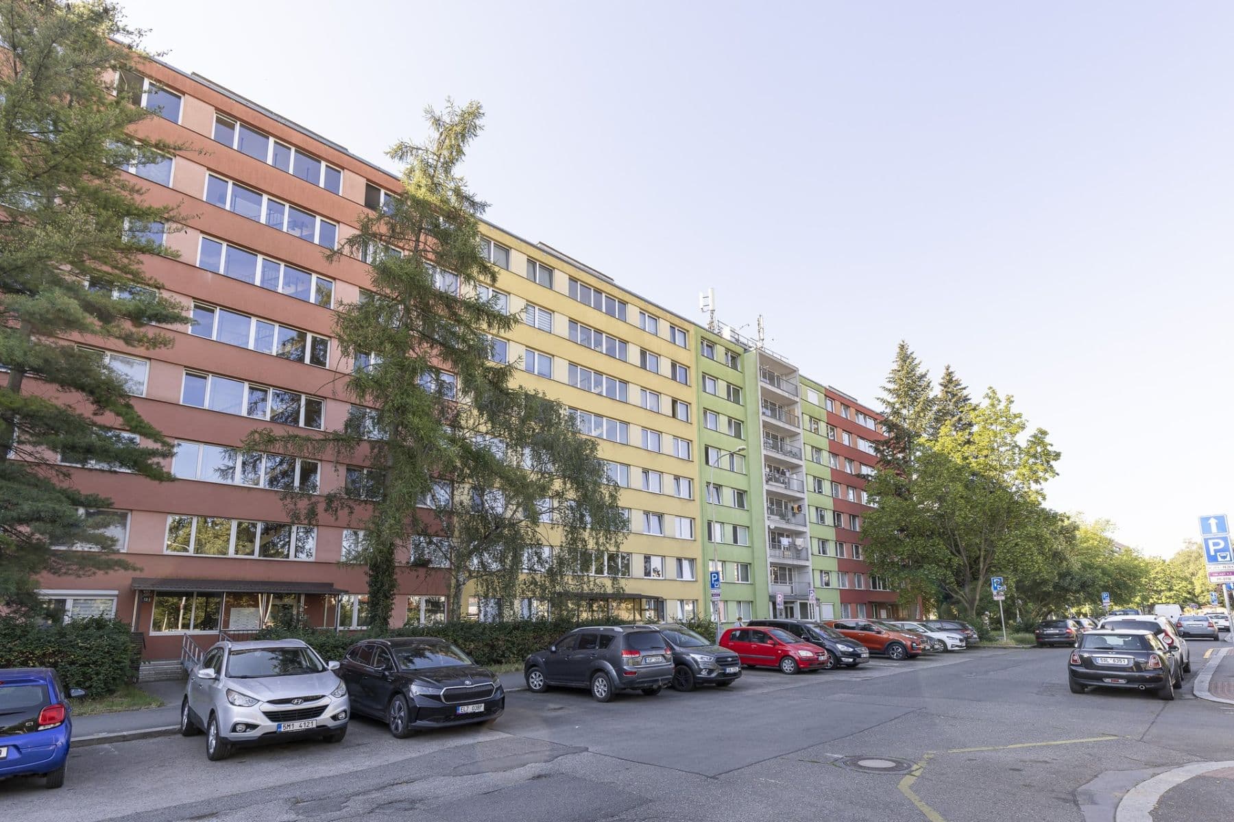 Prenájom bytu 2-izbový 41 m², Zárybská, Praha, Praha Prenájom bytu 2-izbový 41 m², Zárybská, Praha, Praha