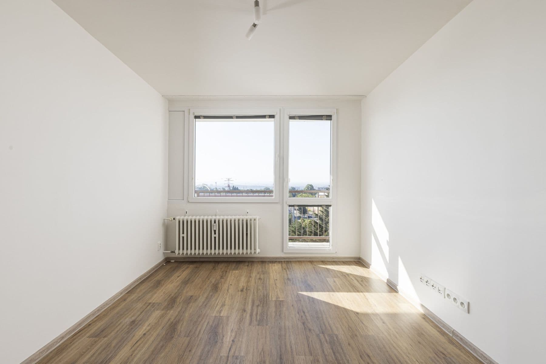 Prenájom bytu 2-izbový 41 m², Zárybská, Praha, Praha Prenájom bytu 2-izbový 41 m², Zárybská, Praha, Praha