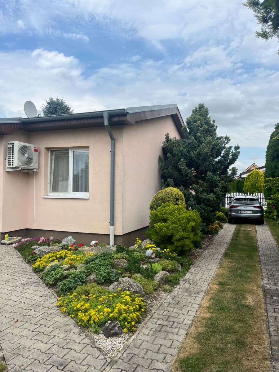 Predaj domu 103 m², pozemok 700 m², Tureň, Bratislavský kraj Predaj domu 103 m², pozemok 700 m², Tureň, Bratislavský kraj