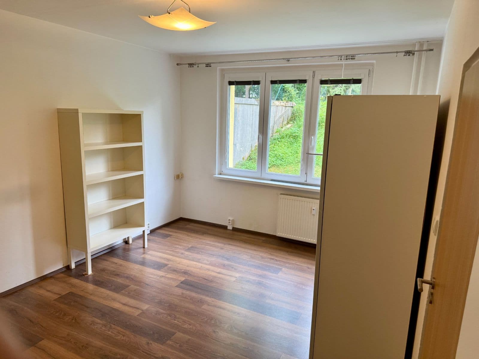 Prenájom bytu 1-izbový 38 m², Závodu míru, Karlovy Vary, Karlovarský kraj Prenájom bytu 1-izbový 38 m², Závodu míru, Karlovy Vary, Karlovarský kraj