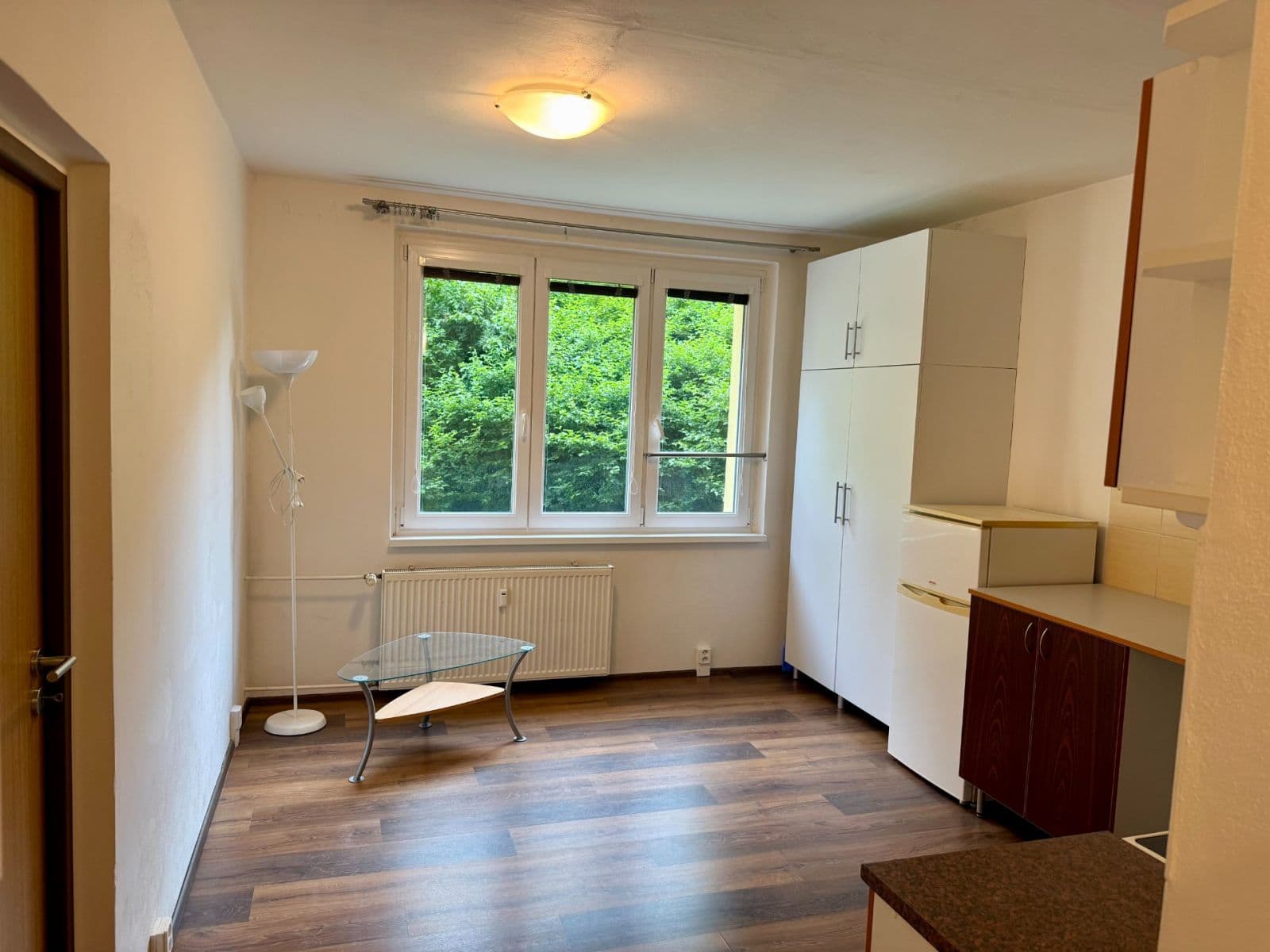 Prenájom bytu 1-izbový 38 m², Závodu míru, Karlovy Vary, Karlovarský kraj Prenájom bytu 1-izbový 38 m², Závodu míru, Karlovy Vary, Karlovarský kraj