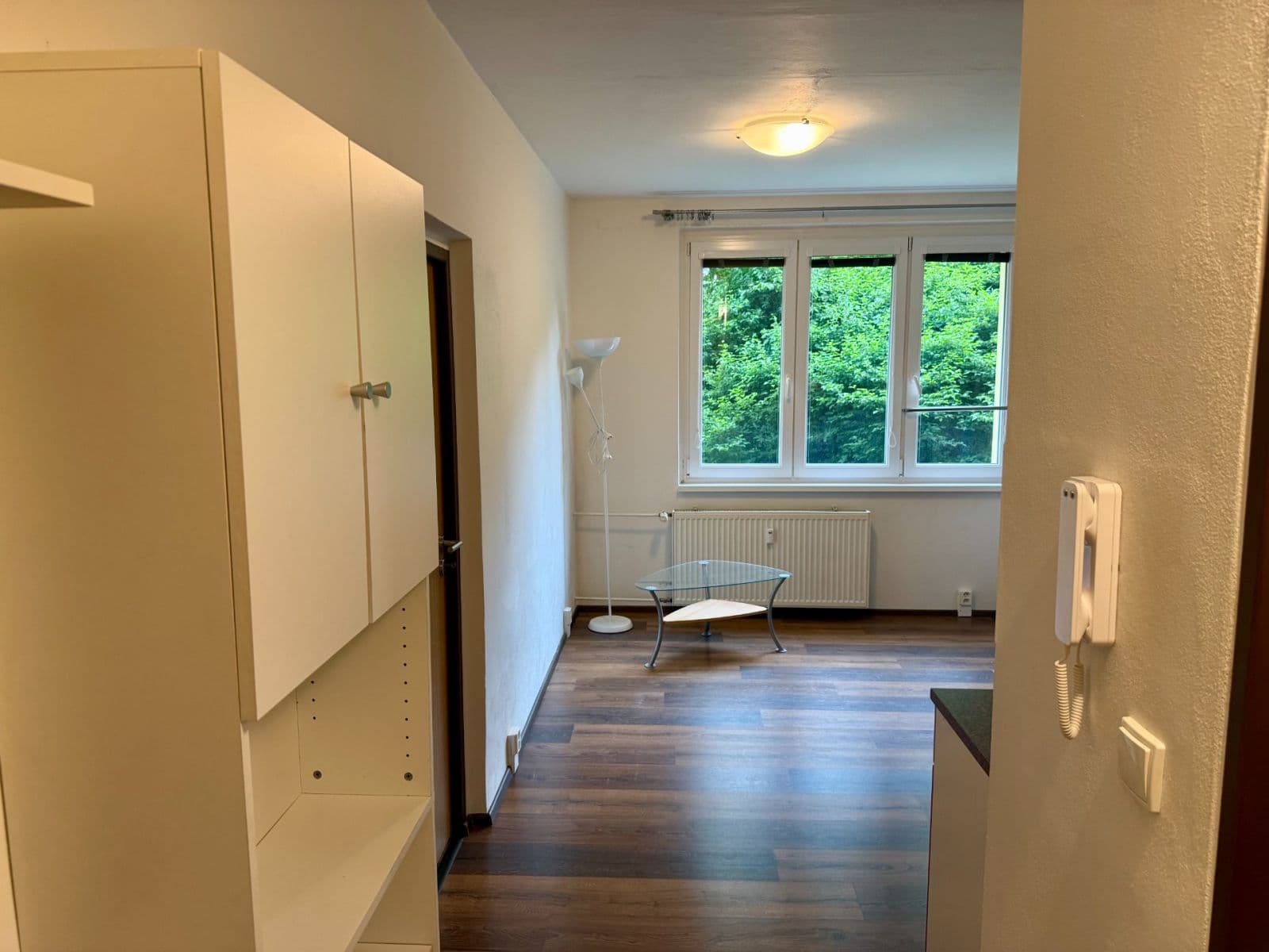 Prenájom bytu 1-izbový 38 m², Závodu míru, Karlovy Vary, Karlovarský kraj Prenájom bytu 1-izbový 38 m², Závodu míru, Karlovy Vary, Karlovarský kraj