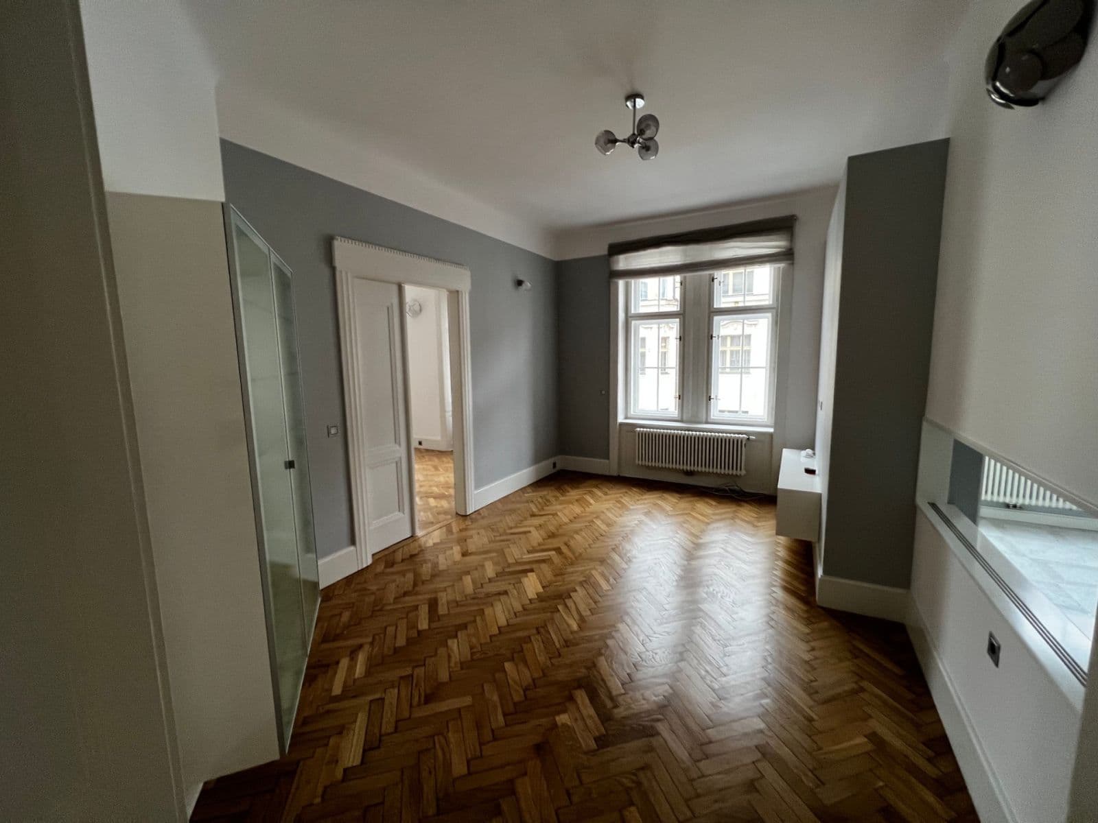 Prenájom bytu 4-izbový 142 m², Bílkova, Praha, Praha Prenájom bytu 4-izbový 142 m², Bílkova, Praha, Praha