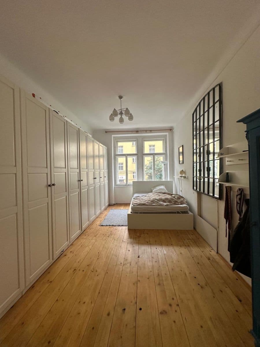 Prenájom bytu 2-izbový 50 m², Jaromírova, Praha, Praha Prenájom bytu 2-izbový 50 m², Jaromírova, Praha, Praha