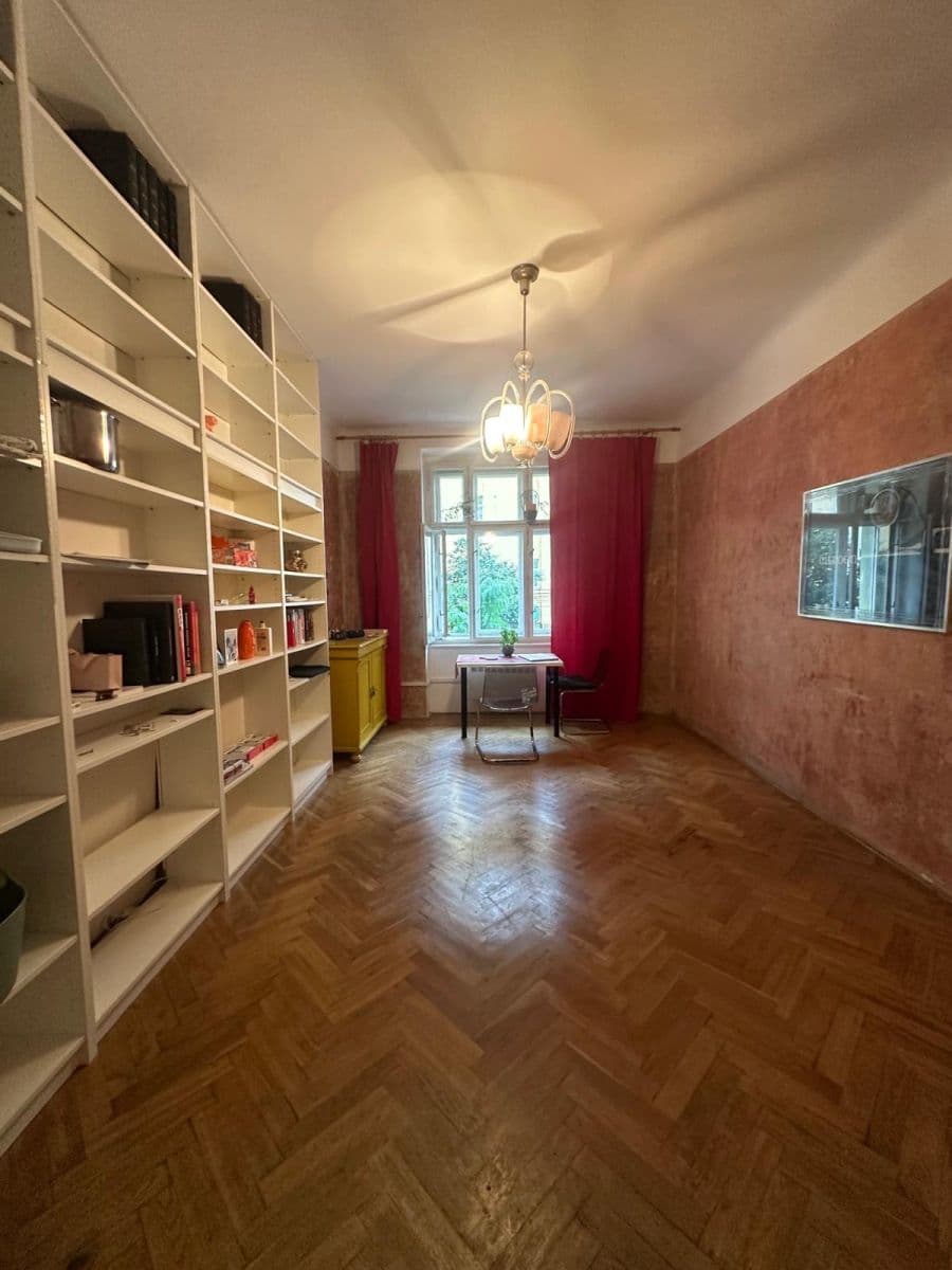 Prenájom bytu 2-izbový 50 m², Jaromírova, Praha, Praha Prenájom bytu 2-izbový 50 m², Jaromírova, Praha, Praha