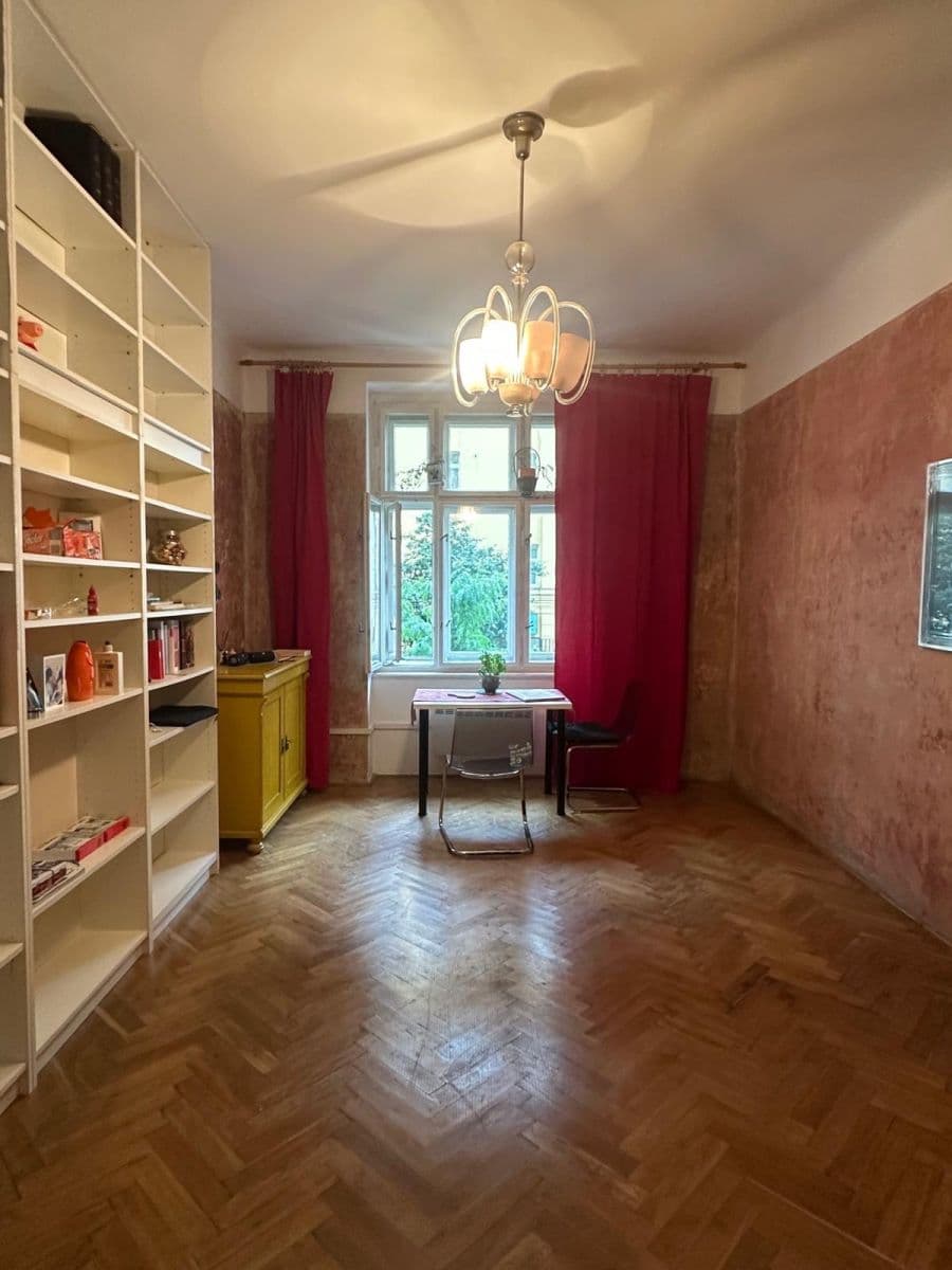 Prenájom bytu 2-izbový 50 m², Jaromírova, Praha, Praha Prenájom bytu 2-izbový 50 m², Jaromírova, Praha, Praha