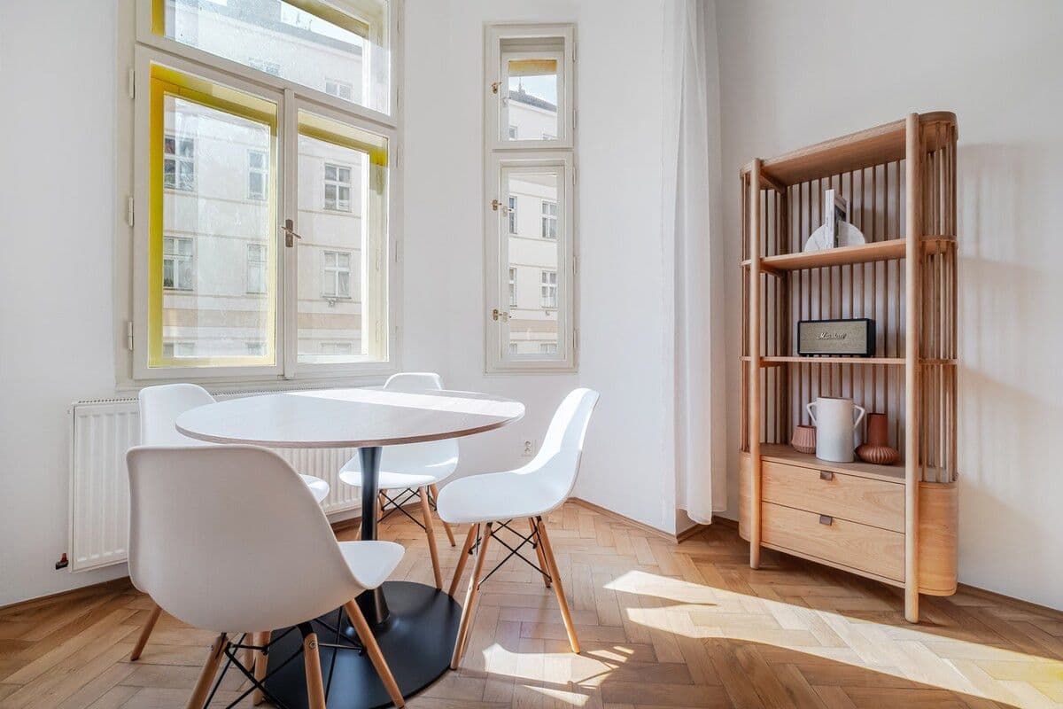 Prenájom bytu 48 m², Na Zderaze, Praha, Praha Prenájom bytu 48 m², Na Zderaze, Praha, Praha
