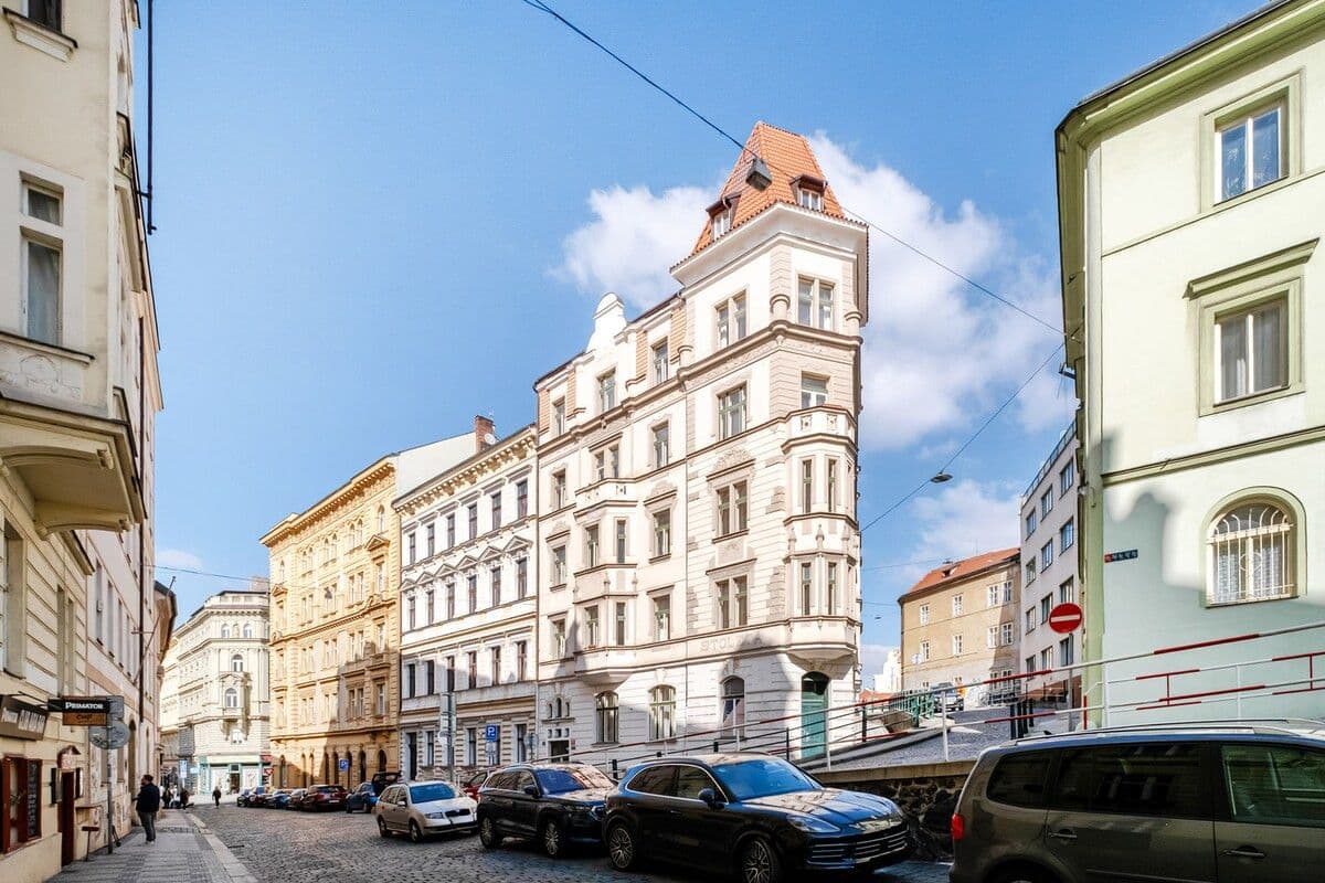 Prenájom bytu 48 m², Na Zderaze, Praha, Praha Prenájom bytu 48 m², Na Zderaze, Praha, Praha