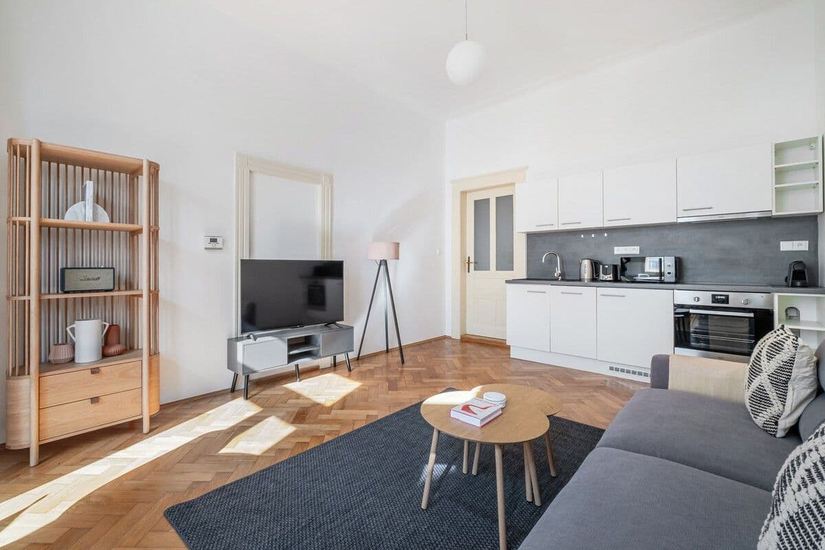 Prenájom bytu 48 m², Na Zderaze, Praha, Praha Prenájom bytu 48 m², Na Zderaze, Praha, Praha