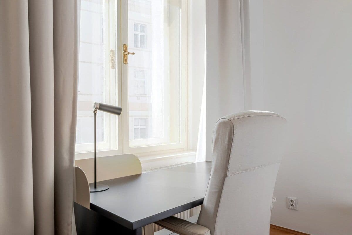 Prenájom bytu 48 m², Na Zderaze, Praha, Praha Prenájom bytu 48 m², Na Zderaze, Praha, Praha