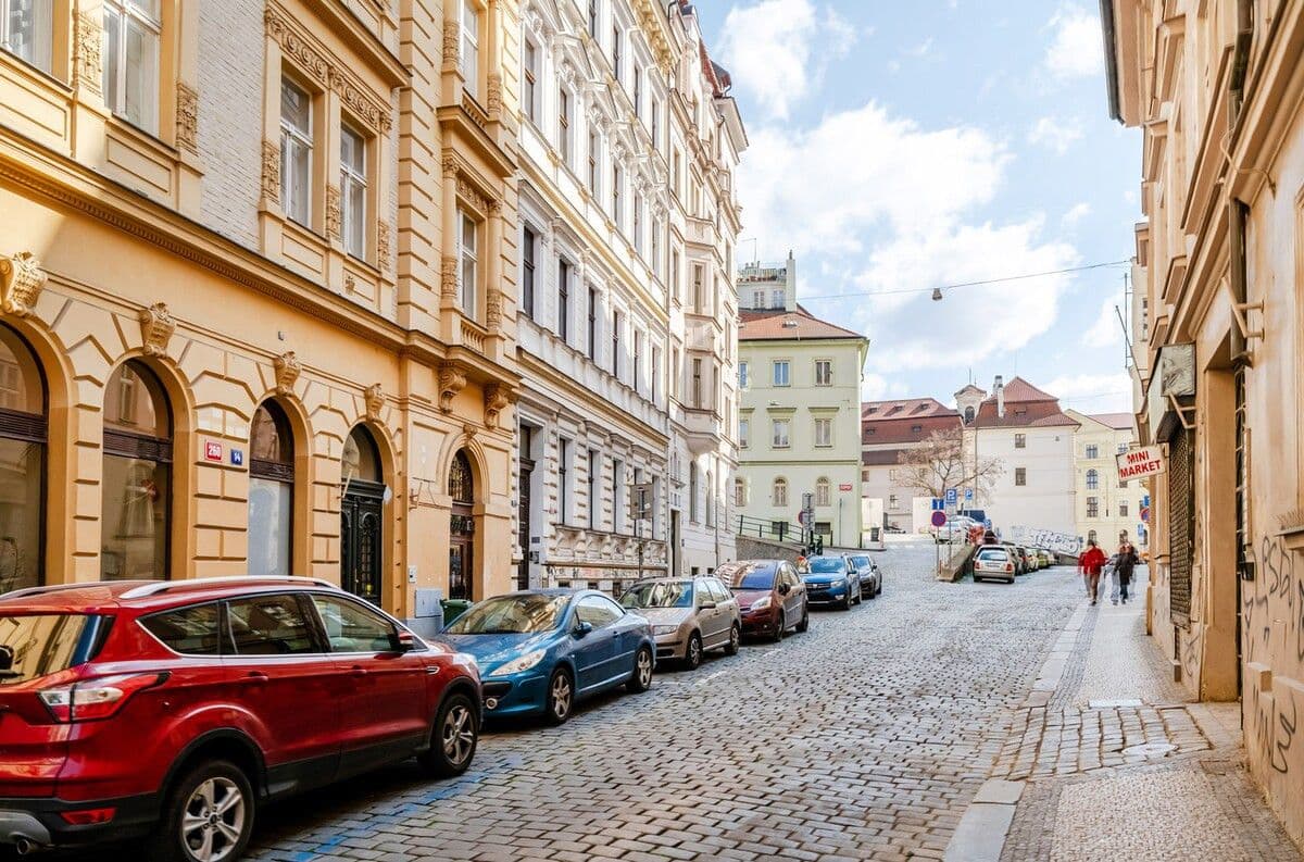 Prenájom bytu 48 m², Na Zderaze, Praha, Praha Prenájom bytu 48 m², Na Zderaze, Praha, Praha