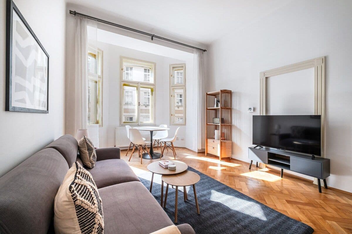Prenájom bytu 48 m², Na Zderaze, Praha, Praha Prenájom bytu 48 m², Na Zderaze, Praha, Praha