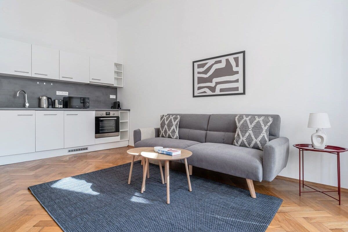Prenájom bytu 48 m², Na Zderaze, Praha, Praha Prenájom bytu 48 m², Na Zderaze, Praha, Praha
