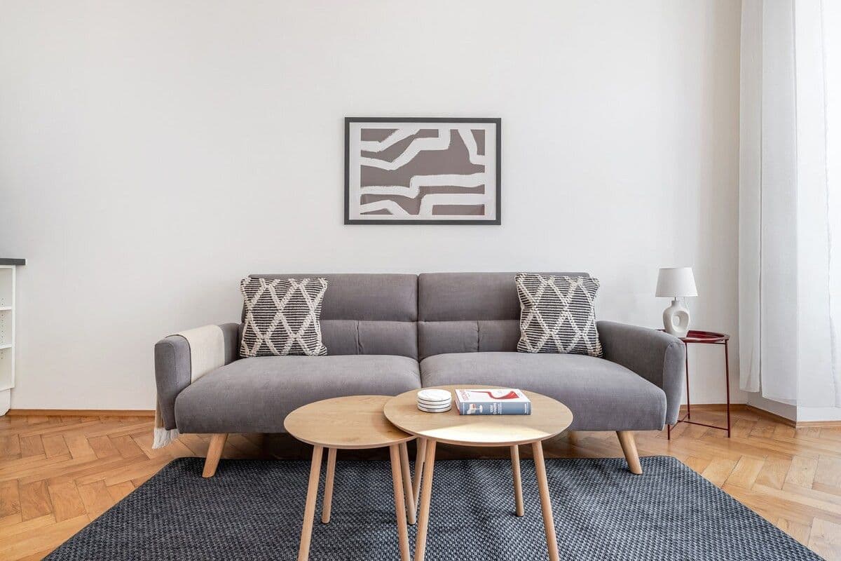 Prenájom bytu 48 m², Na Zderaze, Praha, Praha Prenájom bytu 48 m², Na Zderaze, Praha, Praha