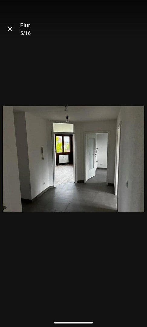 Prenájom bytu 4-izbový 94 m², Heidenheim an der Brenz, Bádensko-Wurttembersko Prenájom bytu 4-izbový 94 m², Heidenheim an der Brenz, Bádensko-Wurttembersko